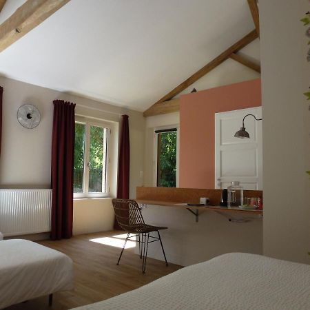 Bed and Breakfast Au Petit Grain Coutures  Exteriér fotografie